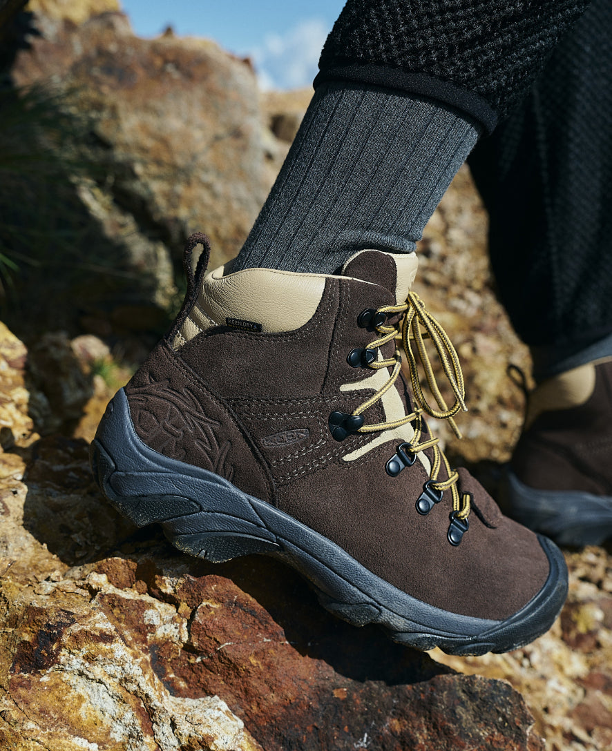 Men's Pyrenees Waterproof Hiking Boot x Mountain Research Mountain Research Brown