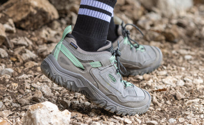 Women's Targhee IV Waterproof Hiking Shoe Brindle/Nostalgia Rose