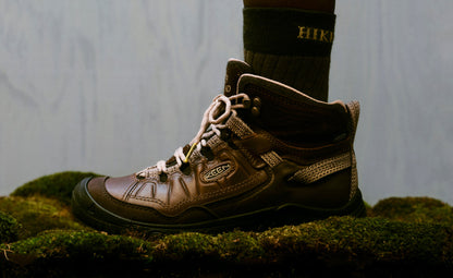 Women's Targhee IV Waterproof Hiking Boot x Hikerkind Dark Earth/Dark Earth