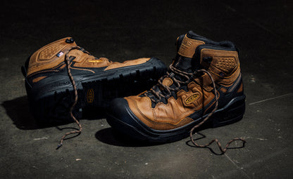 Men's Targhee IV Waterproof Work Boot (Soft Toe) Belgian/Black