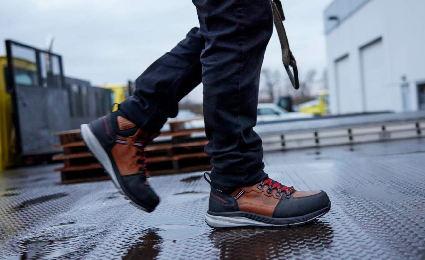 Men's Red Hook Waterproof Boot (Carbon Toe) Tobacco/Black