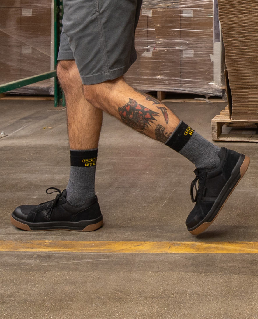 Men's Kenton ESD Work Shoe (Carbon Toe) Black/Gum