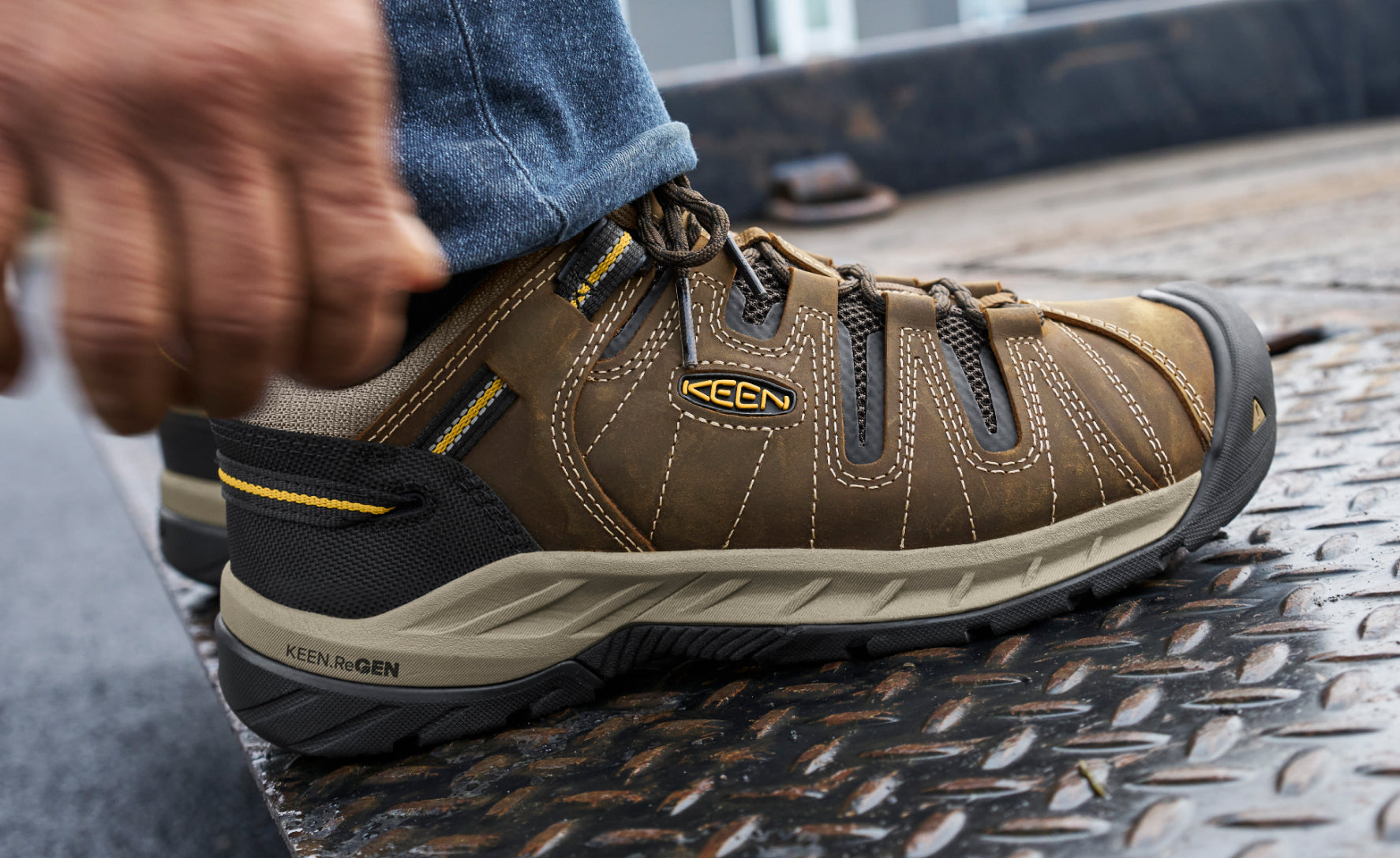 Men's Flint II (Soft Toe) Cascade Brown/Golden Rod