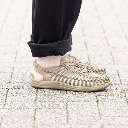 Men's UNEEK Sneaker Timberwolf/Plaza Taupe