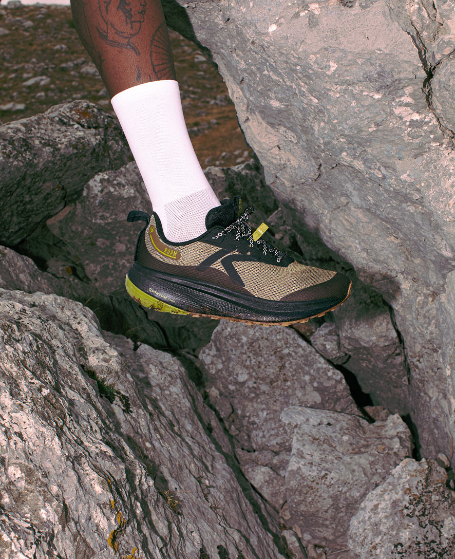 Men's Roam Trail Running Shoe Black/Black