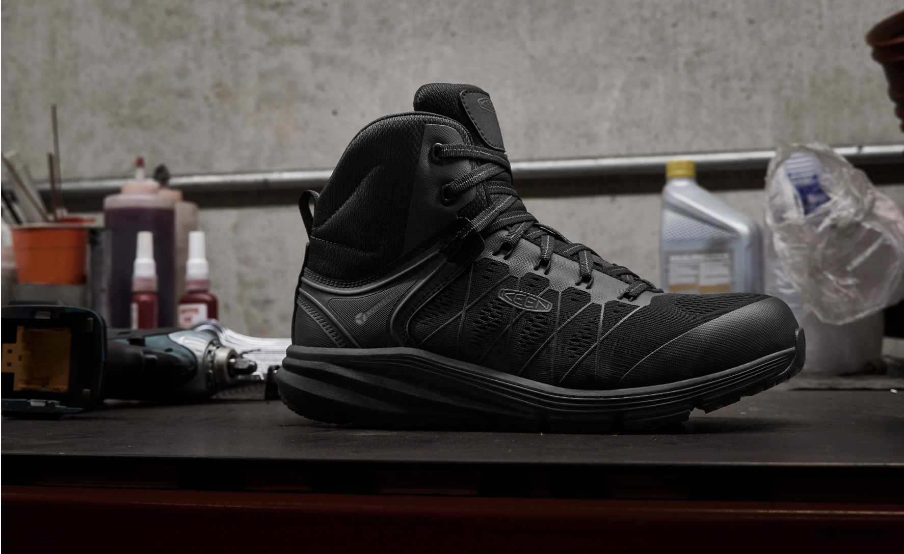 Women's Vista Energy Mid INT MET (Carbon Toe) Black/Raven