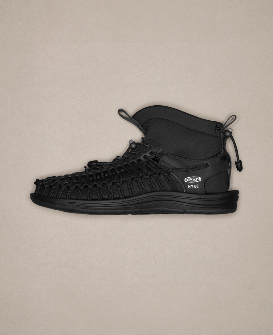 Women's UNEEK High Top x HYKE HYKE Black