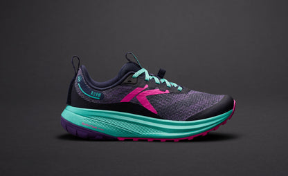 Women's Roam Trail Running Shoe Pansy/Rose Violet