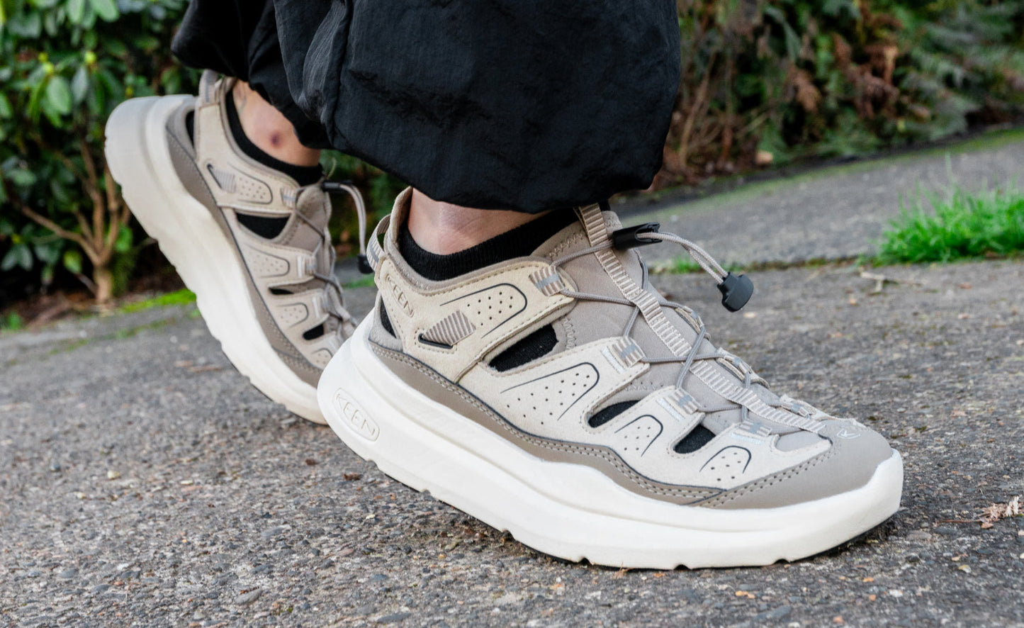 Women's WK450 Walking Sandal Plaza Taupe/Black
