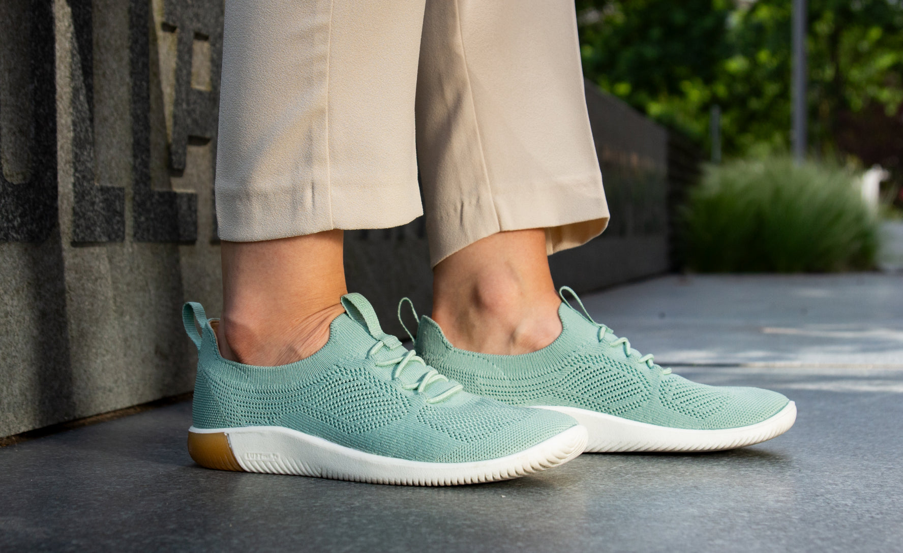 Women's KNX Knit Sneaker Granite Green/Lichen